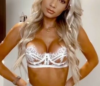 baştan çıkarıcı Denizli escort fantezi dünyası baştan çıkarıcı Denizli escort fantezi dünyası